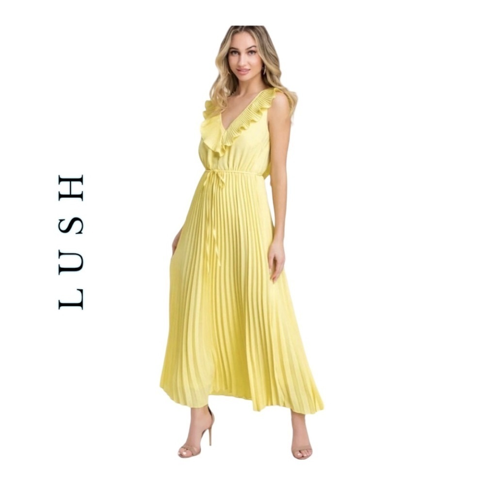 Lush VNECK BACKLESS ACCORDION DRESS YELLOW SIZE SMALL
